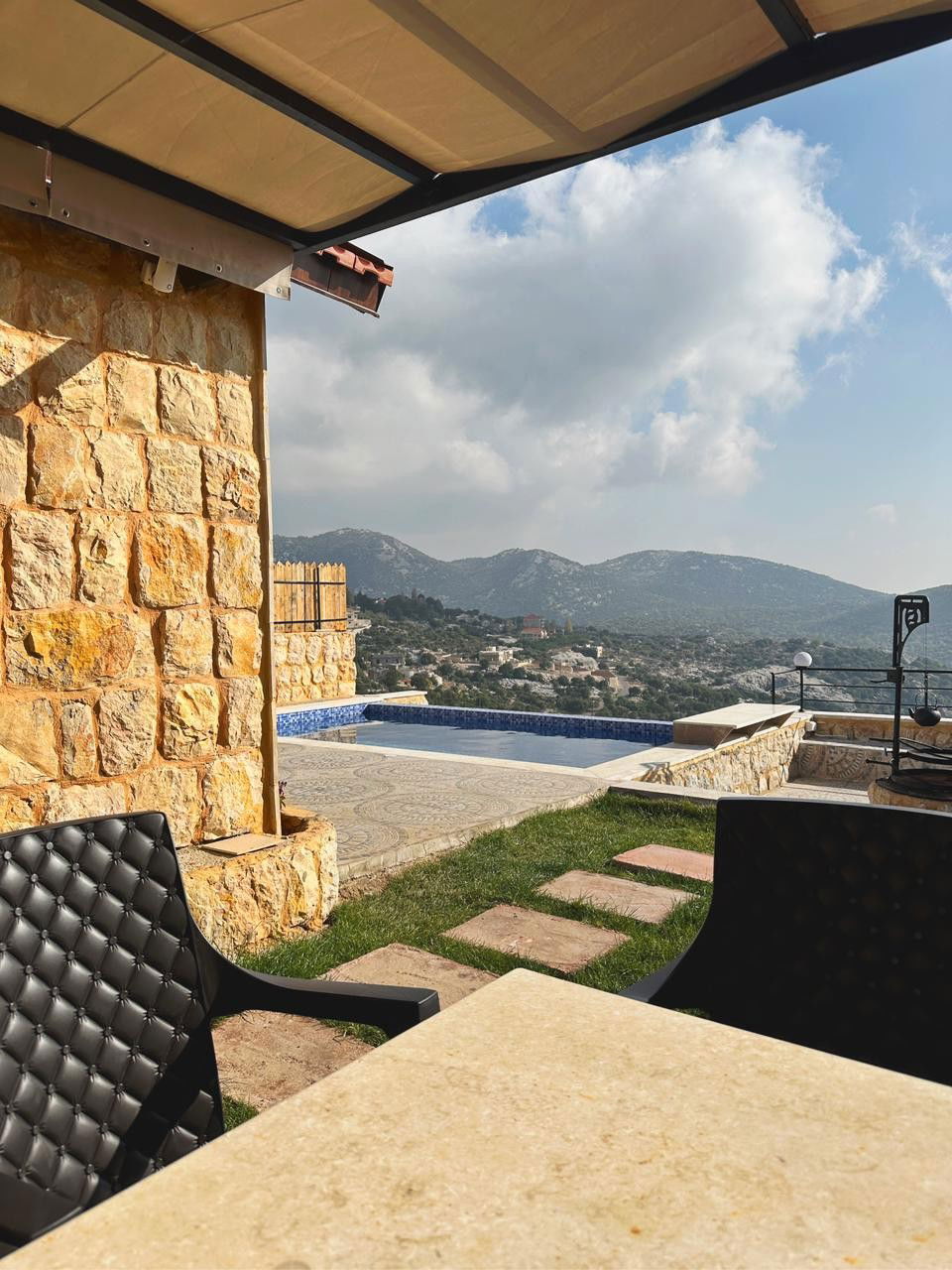 Duplex Chalet with Private Pool – Louaizeh, Jezzine