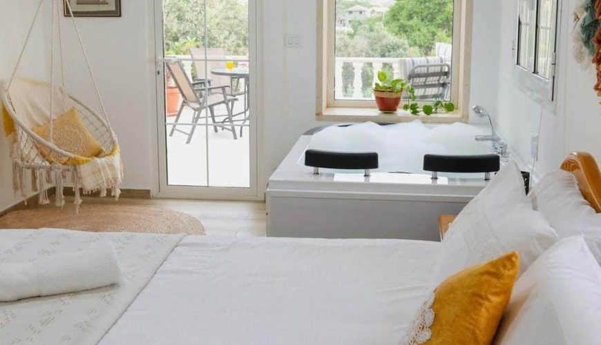 Stone Guesthouse – Kfarabida, Batroun
