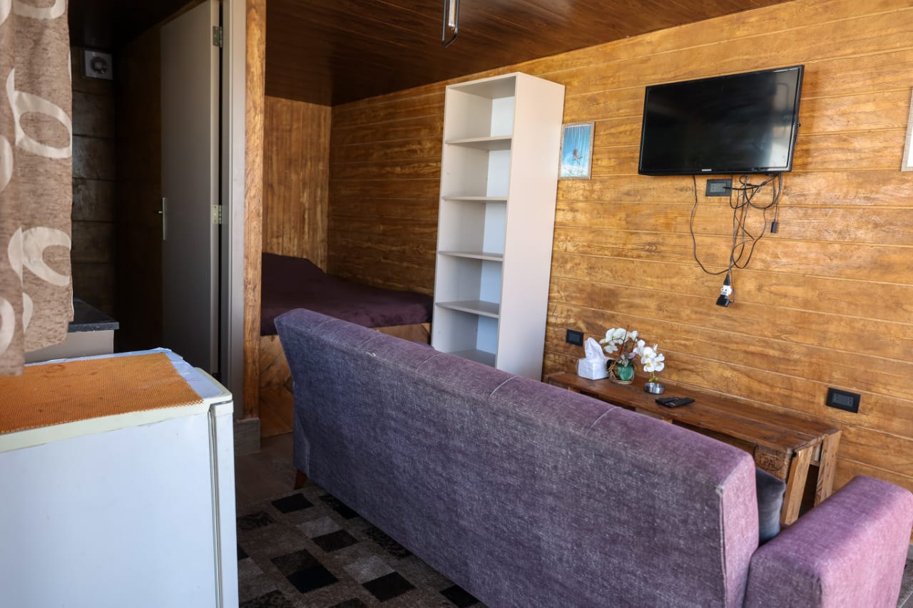 Small Hut – Faraya