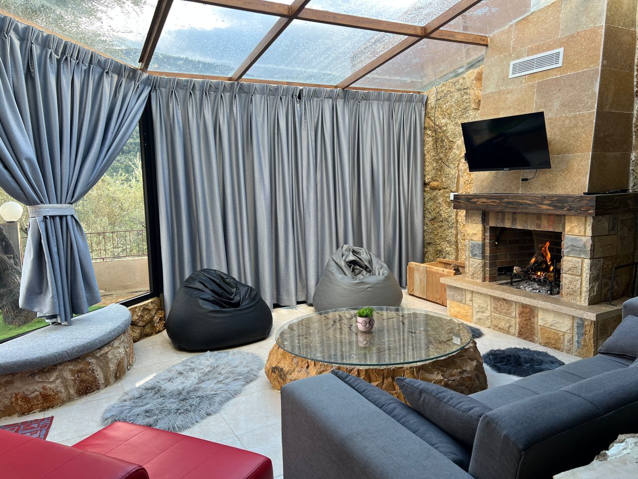 Chalet A with Waterfall Pool – Kfarmatta, Chouf