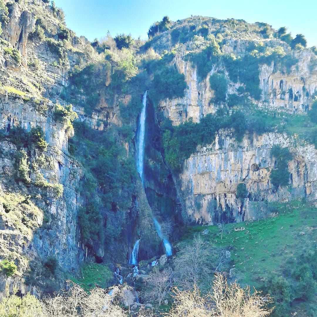 Akkar Atiqa Waterfalls