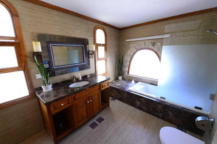 Didon Room#1 in a Guesthouse – Abdelli, Batroun