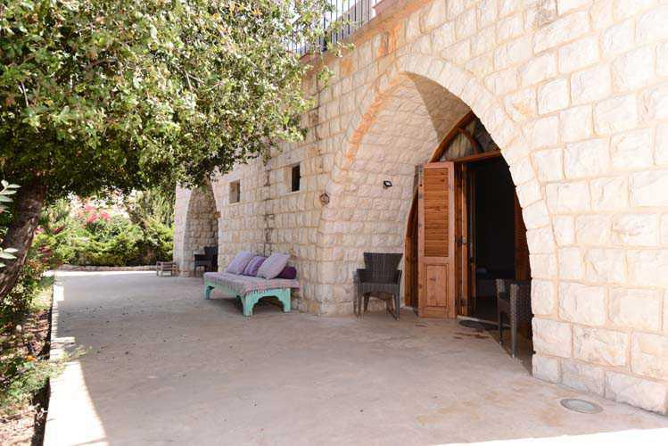 Achtarout Room#2 in a Guesthouse – Abdelli, Batroun