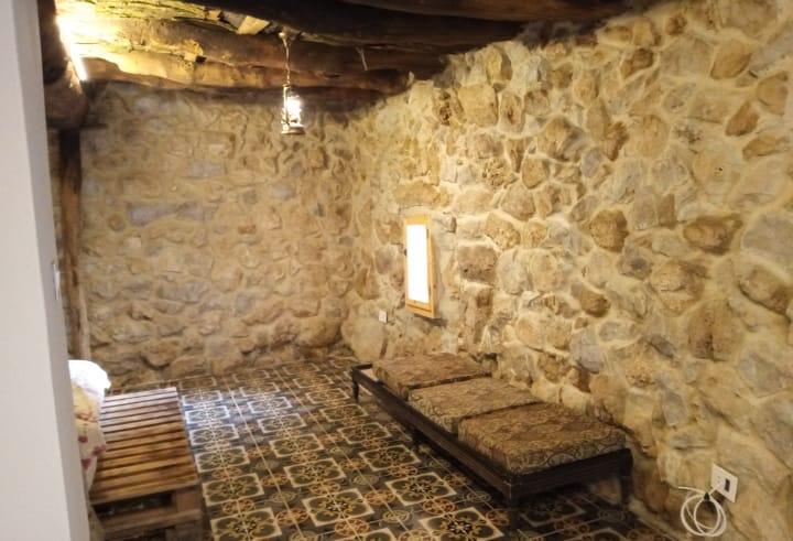 Village House for Couples – Yahchouch, Keserwan