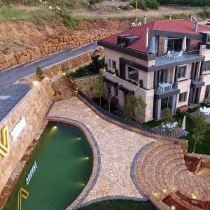 Vacuna Room in Luxurious Hotel – Kfardebian