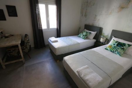 Werwar Room in Authentic Guesthouse – Batroun