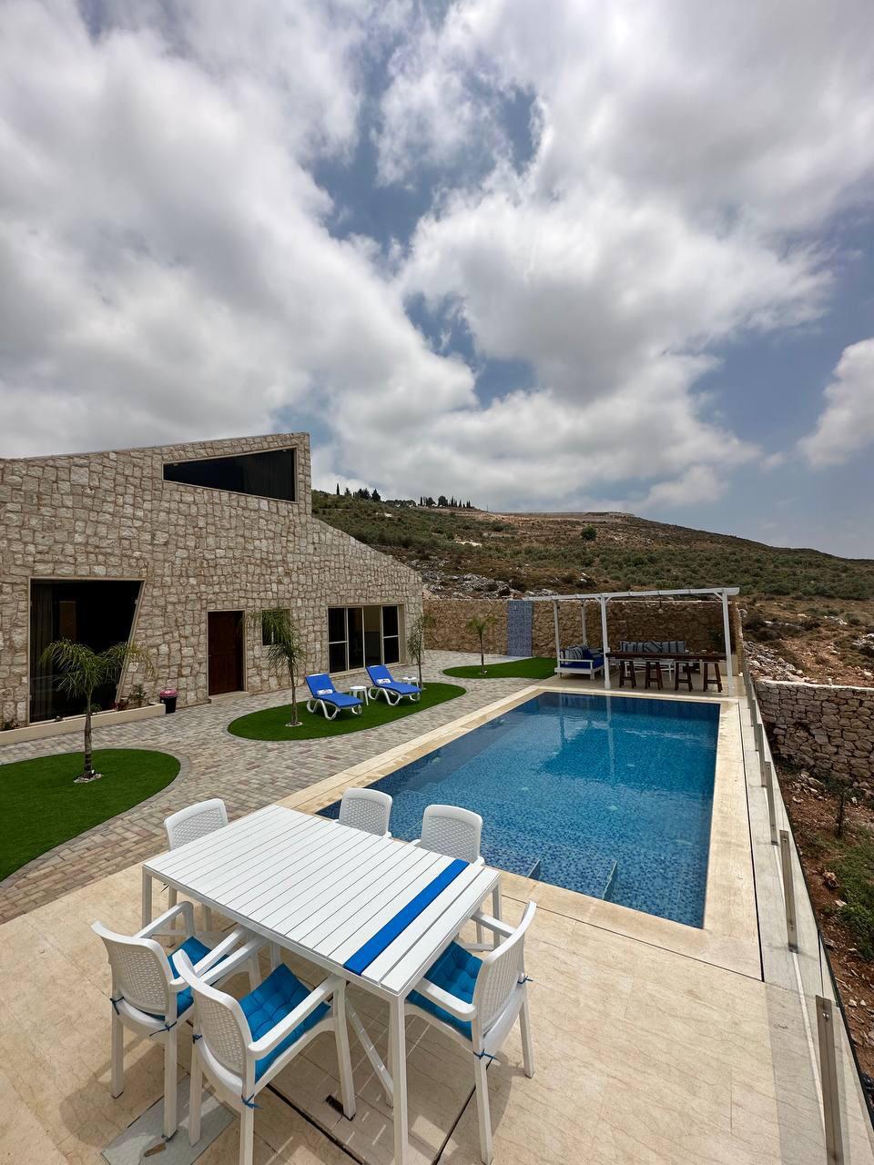 Villa Three with Private Pool – Houmine Fawqa, Nabatieh