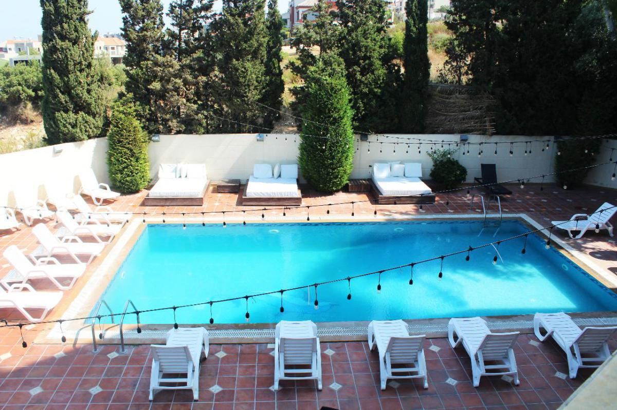 Honeymoon suite in a Hotel – Qalamoun, Tripoli