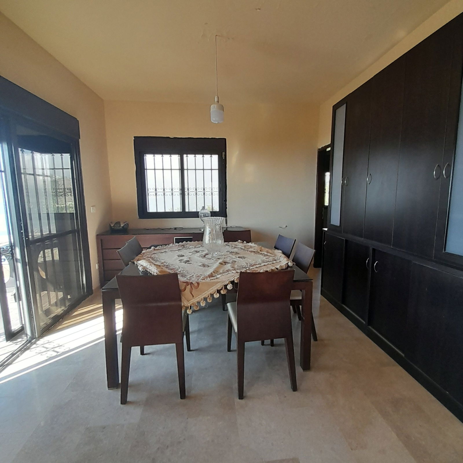 Second Floor Apartment in a Building – Mtein, Zaarour