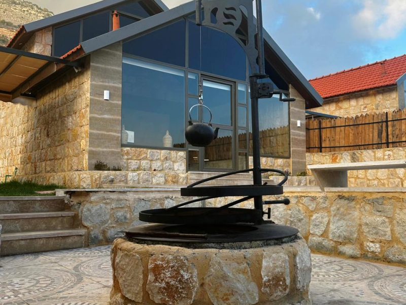 Ourea Chalet with Private Pool – Louaizeh, Jezzine