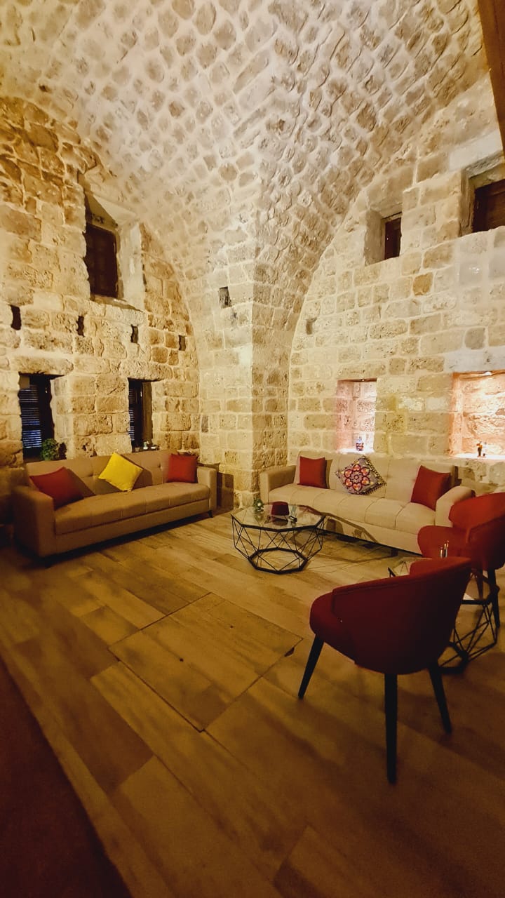 Authentic House – Jbeil