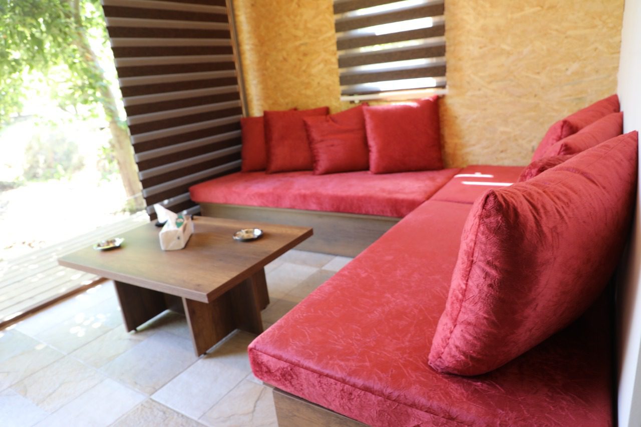 Red one bungalow – Kfardebian