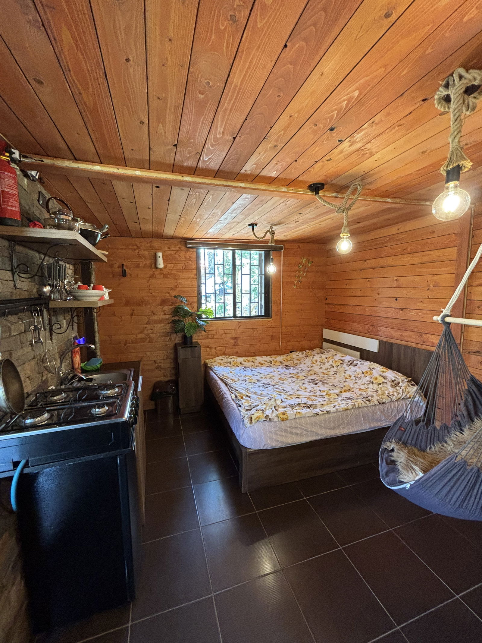 Stone Cabin – El Mtein