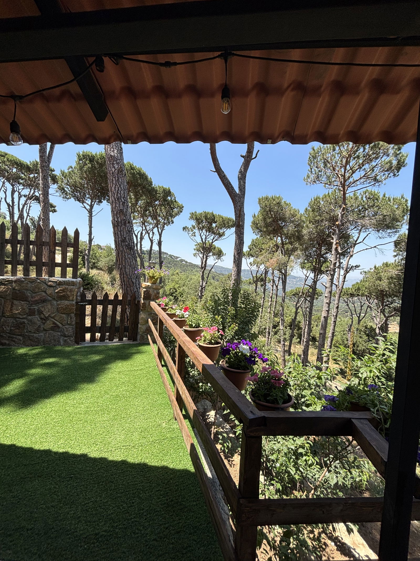 Stone Cabin – El Mtein
