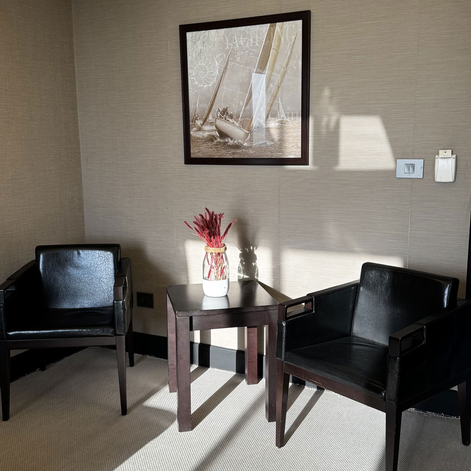 Hotel – Qalamoun, Tripoli