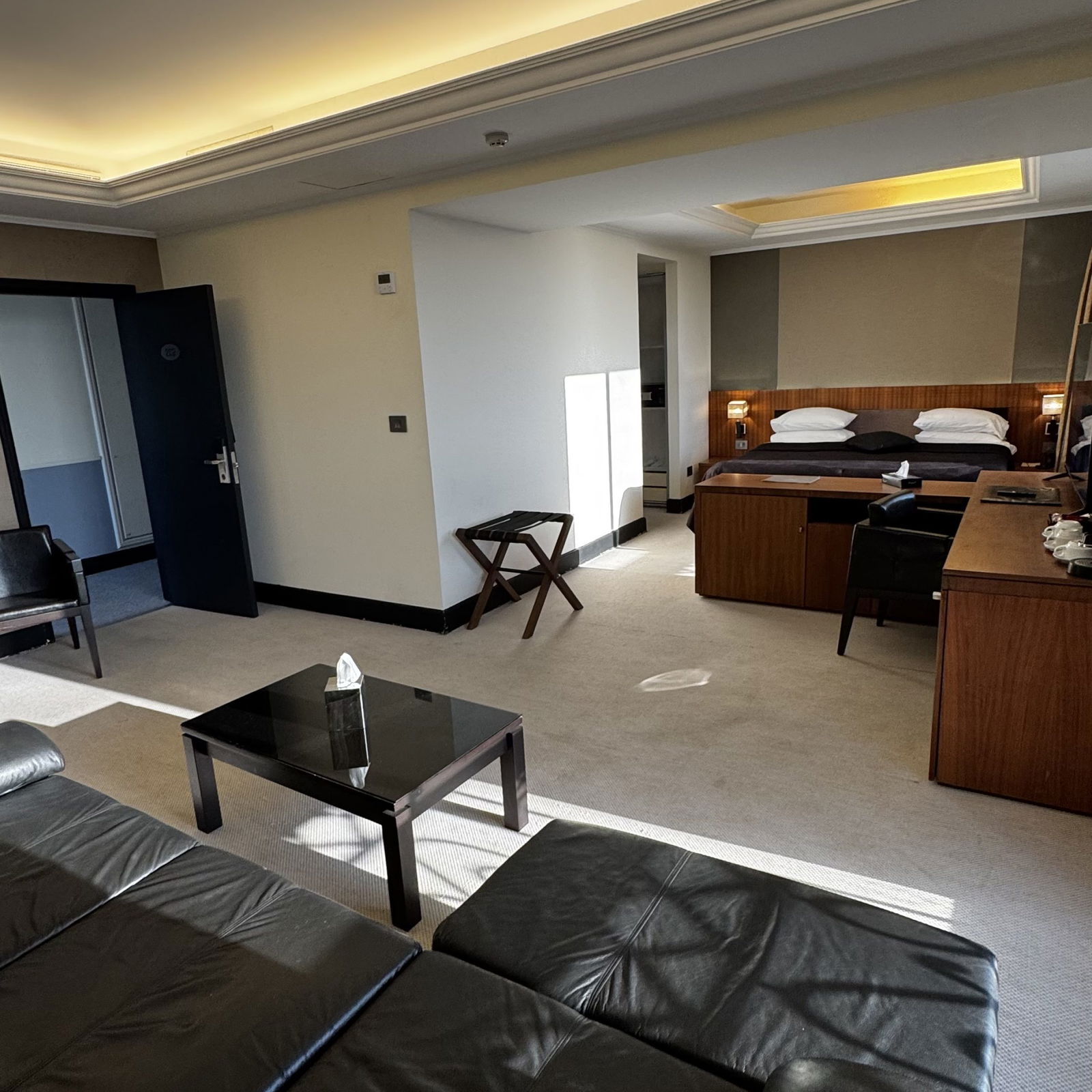Hotel – Qalamoun, Tripoli
