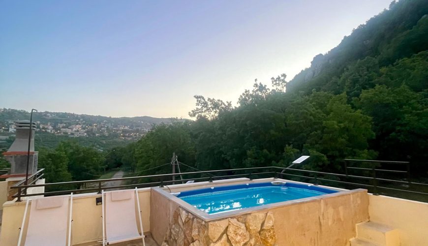 One Bedroom Chalet – Bqaatouta, Kfardebian