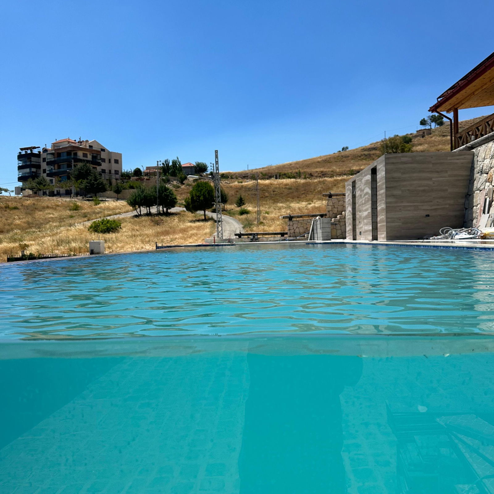 Villa with Infinity Private Pool – Zahle