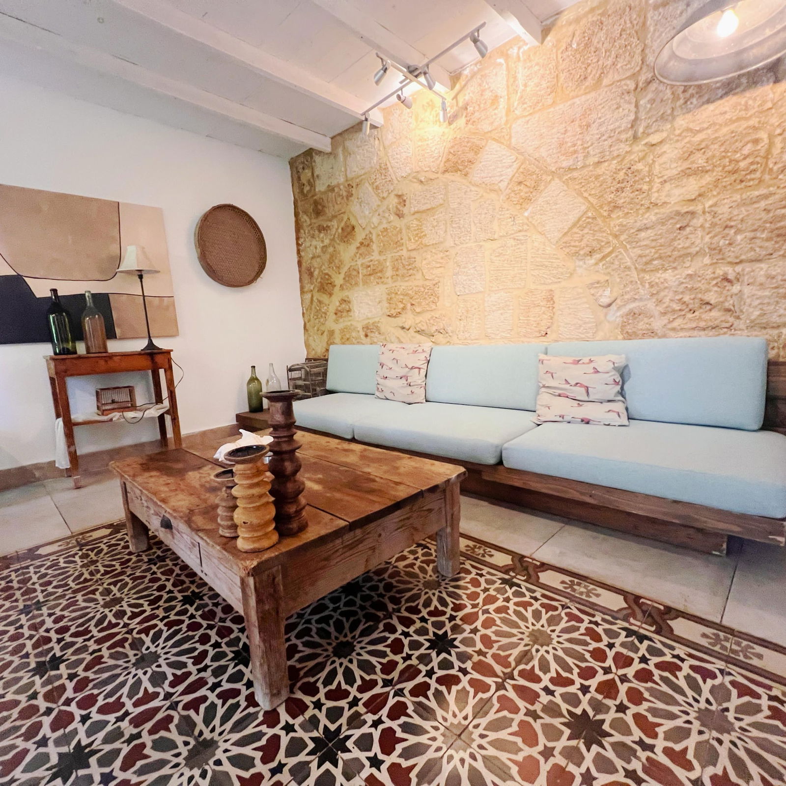 Blue Bird Apartment – Batroun