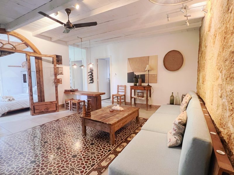Blue Bird Apartment – Batroun