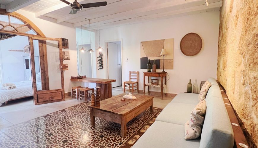 Blue Bird Apartment – Batroun