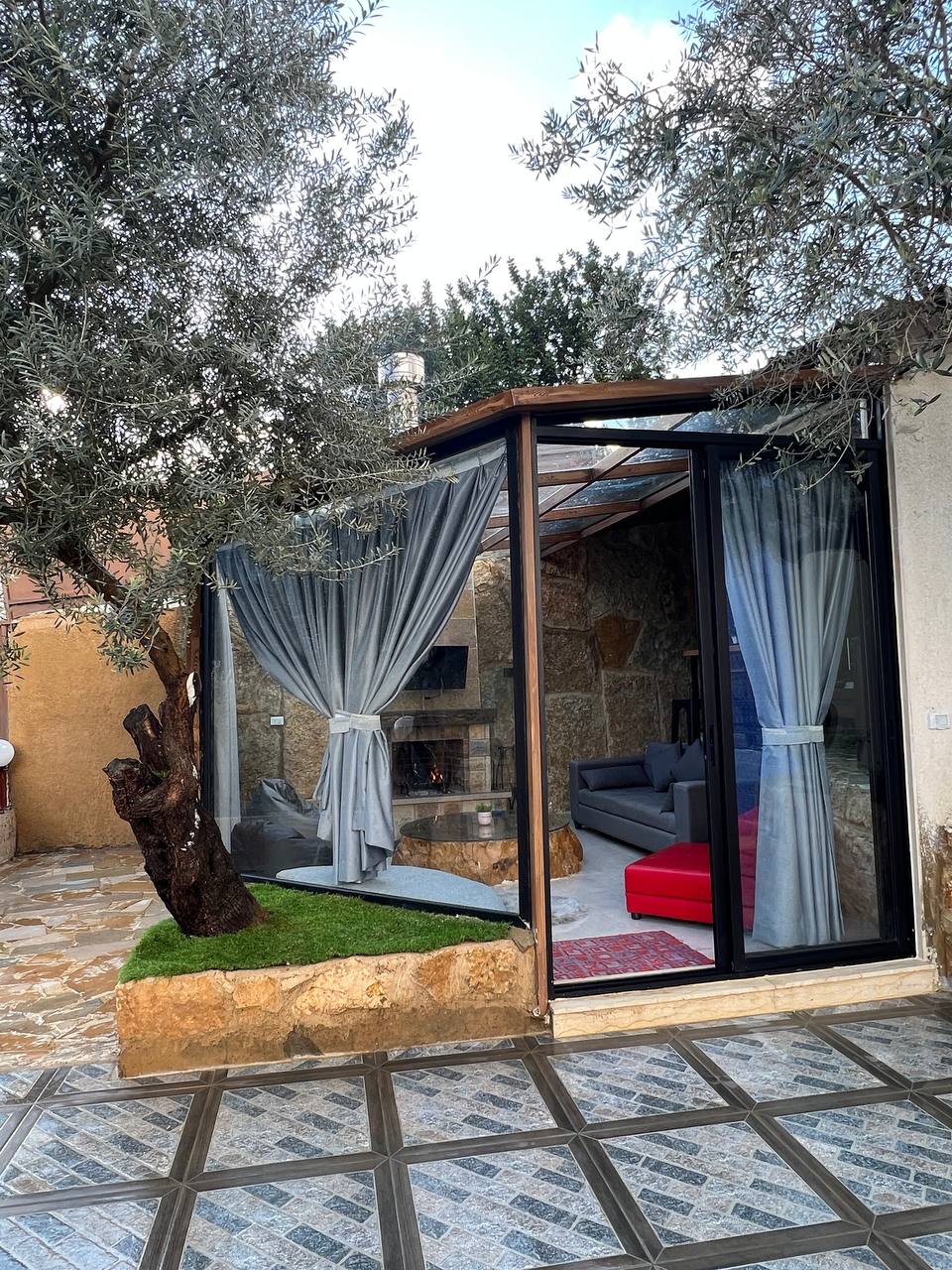 Chalet A with Waterfall Pool – Kfarmatta, Chouf