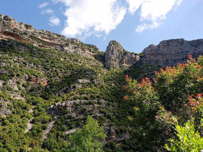 Tannourine El Tahta hike