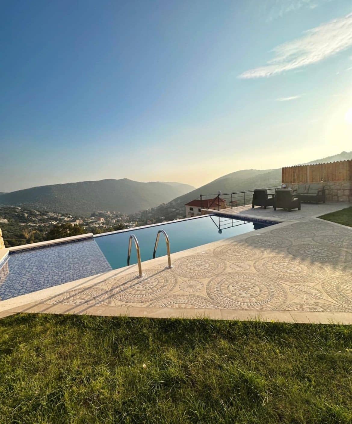 Potnus Chalet with Private Pool – Louaizeh, Jezzine