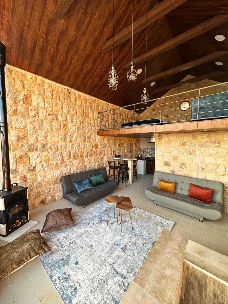 Potnus Chalet with Private Pool – Louaizeh, Jezzine