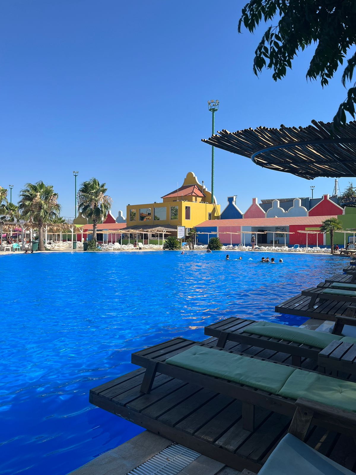 Mambo Beach and Waterpark