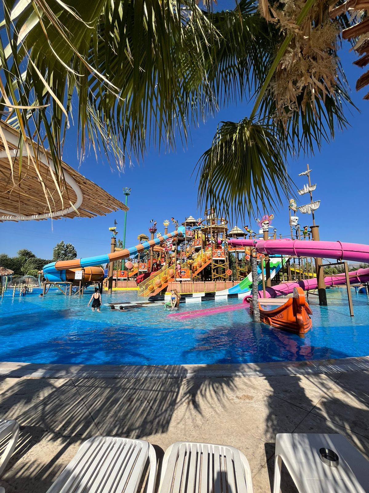 Mambo Beach and Waterpark