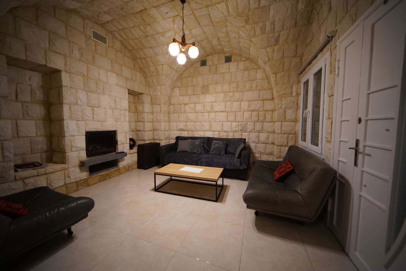 Chalet with private pool – Arabsalim