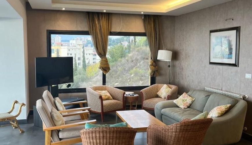 Apartment C with Shared Pool – Shemlan, Aley