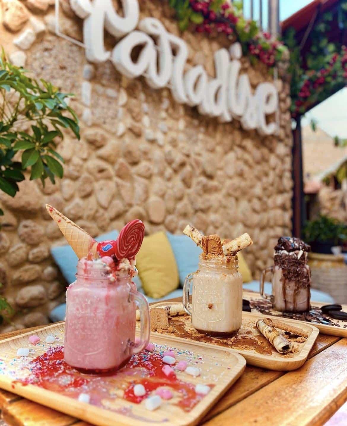 Paradise Café