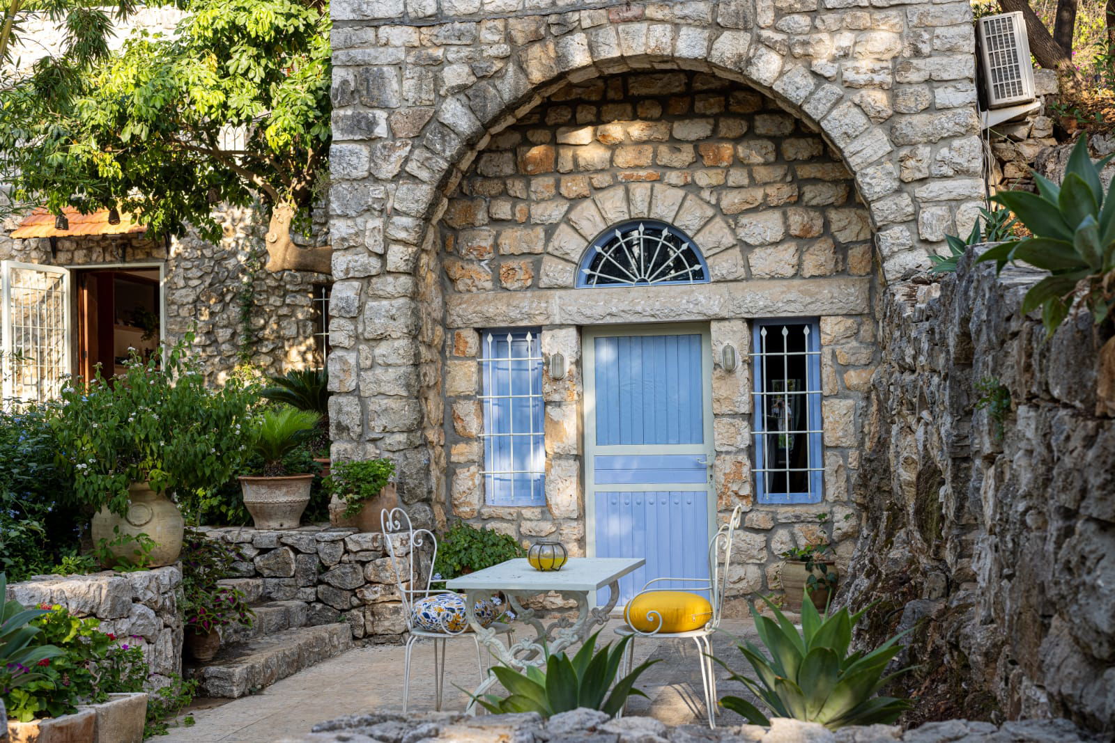 Luxurious Villa – Edde, Jbeil