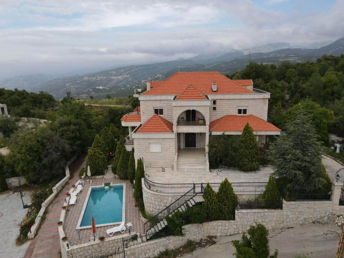 Elegant Villa – Batroun