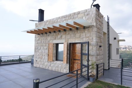 Ground Floor for groups in a Villa – Ehden