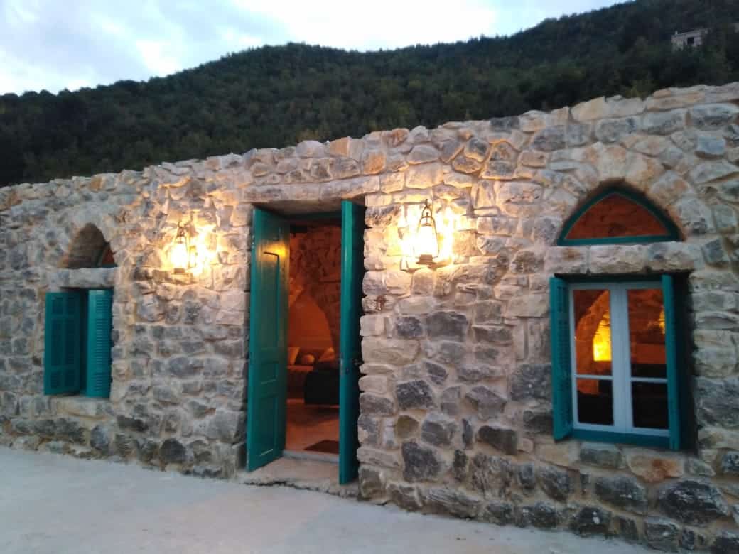 Authentic Lebanese House – Hakel, Jbeil