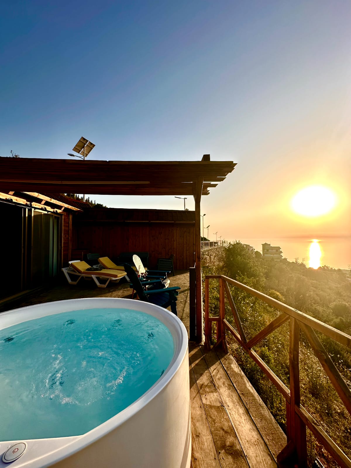 Bungalow 4 with Jacuzzi – Edde Batroun