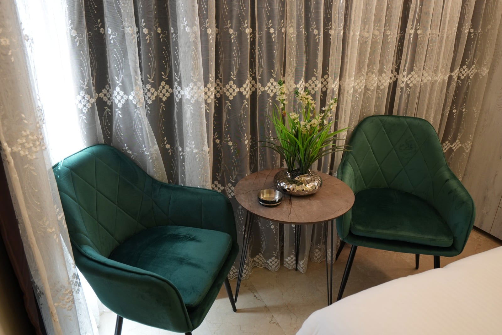 Junior suite in a Hotel – Ain el Mreisseh, Beirut