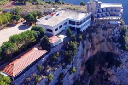 Room (12) in an Hotel – Akkar