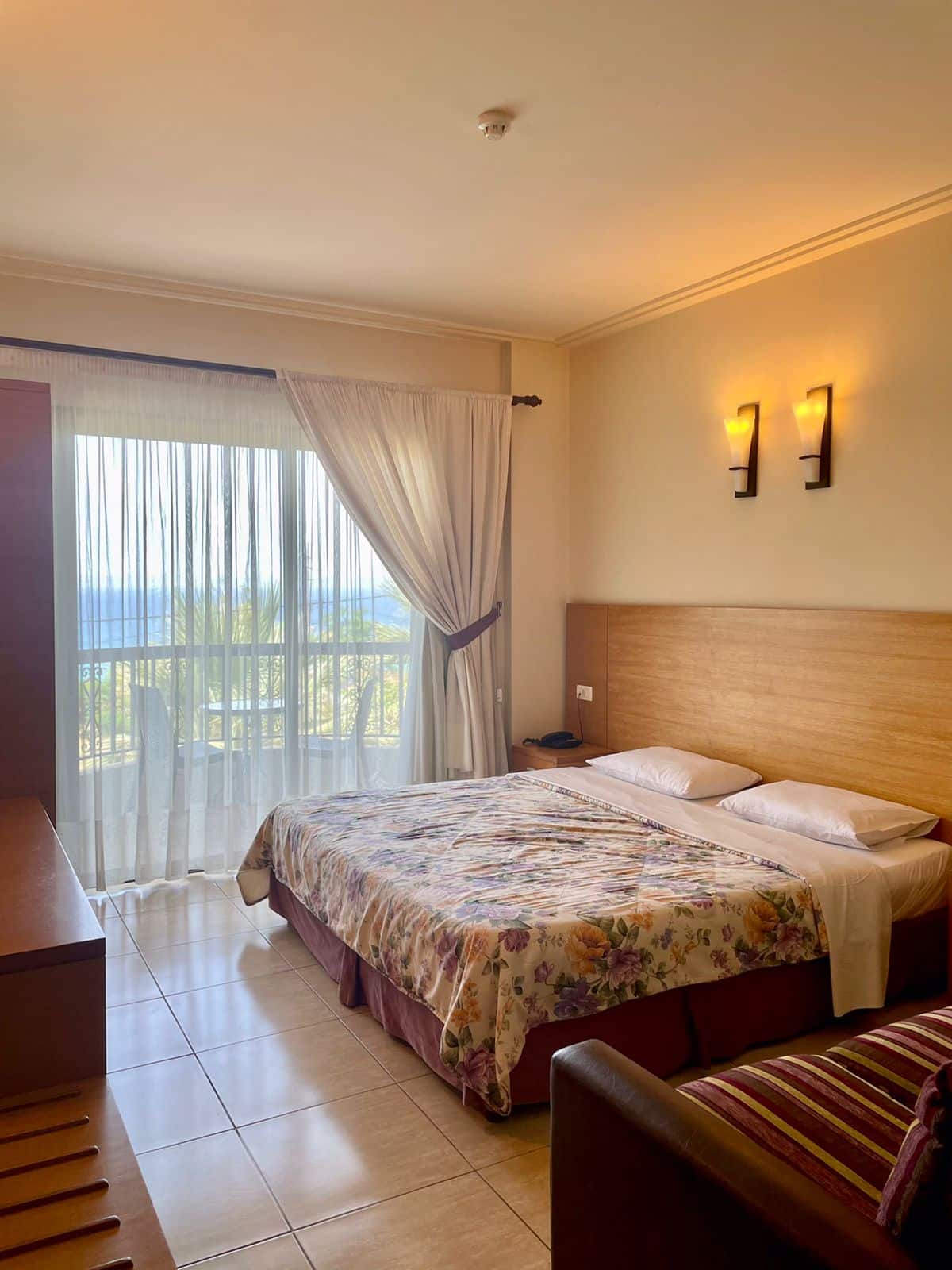 Hotel and Spa – Jbeil