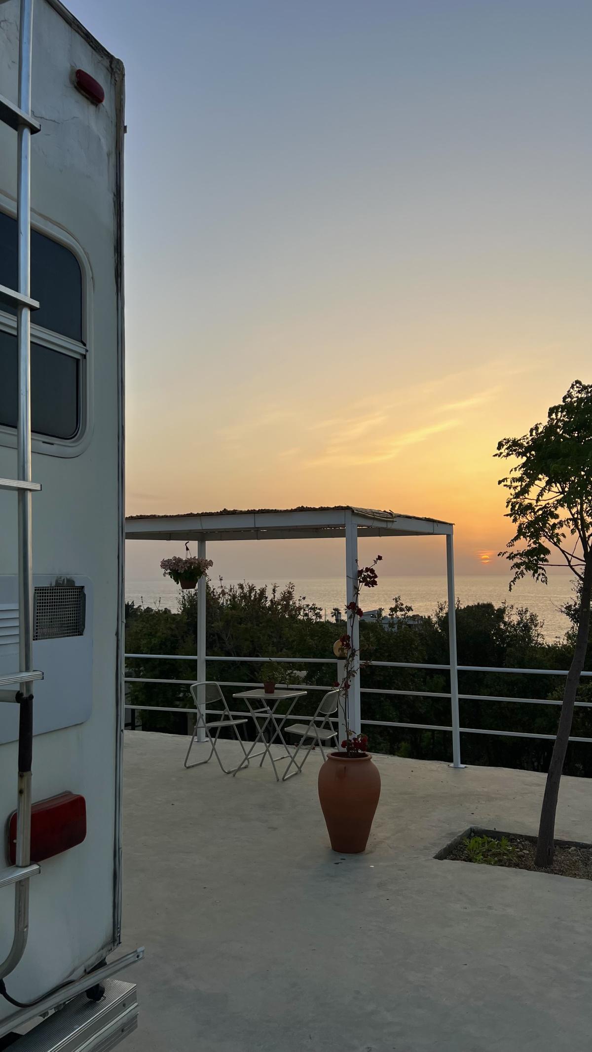 Caravan Mimo – Batroun