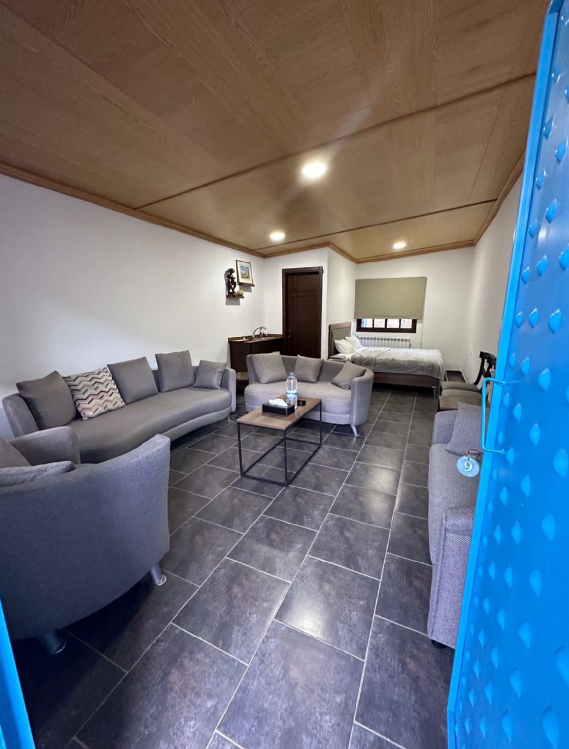 Room #9 (3 people)  – Oyoun Orghosh