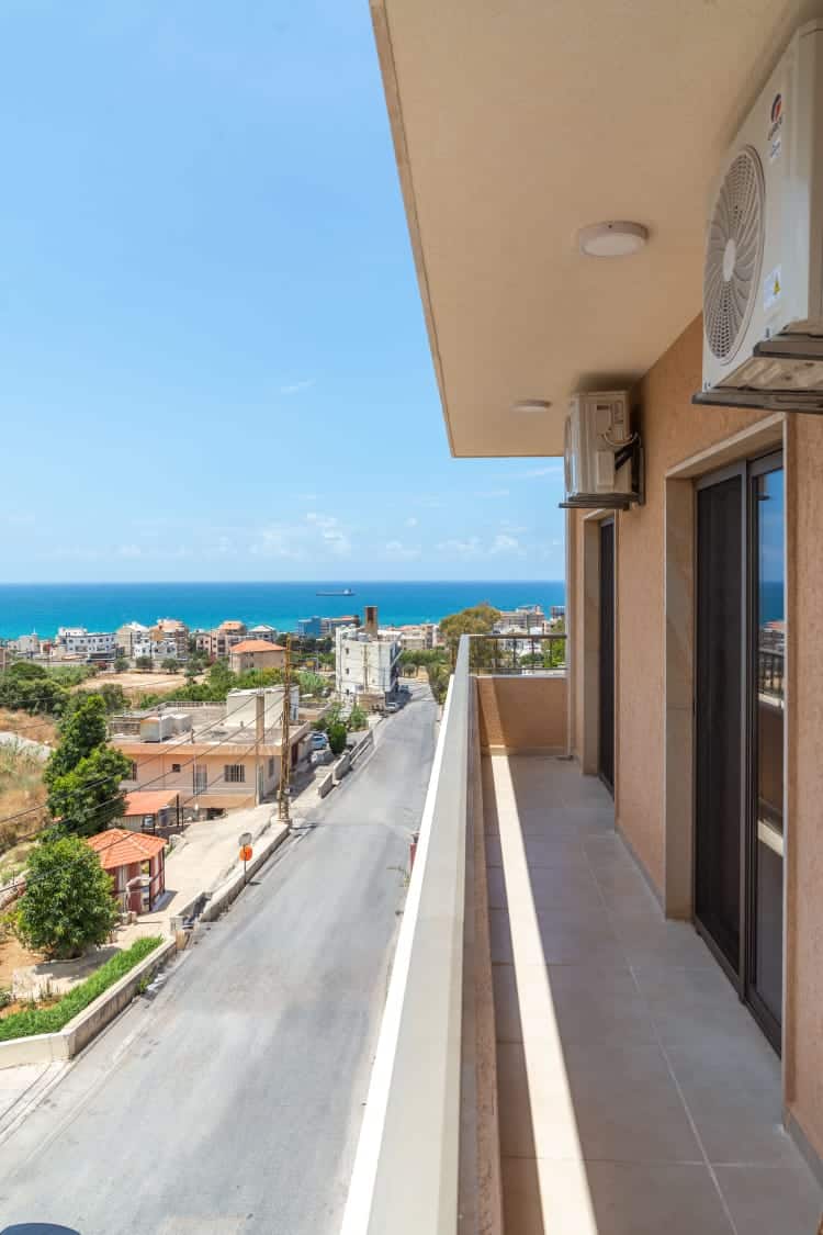 Sunrise Apartment  – Entrance of Batroun