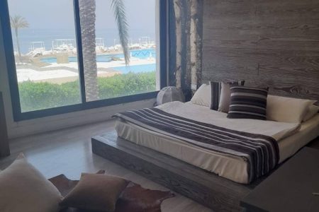 جناح فلامنت بمنتجع بحري – حالات, جبيل