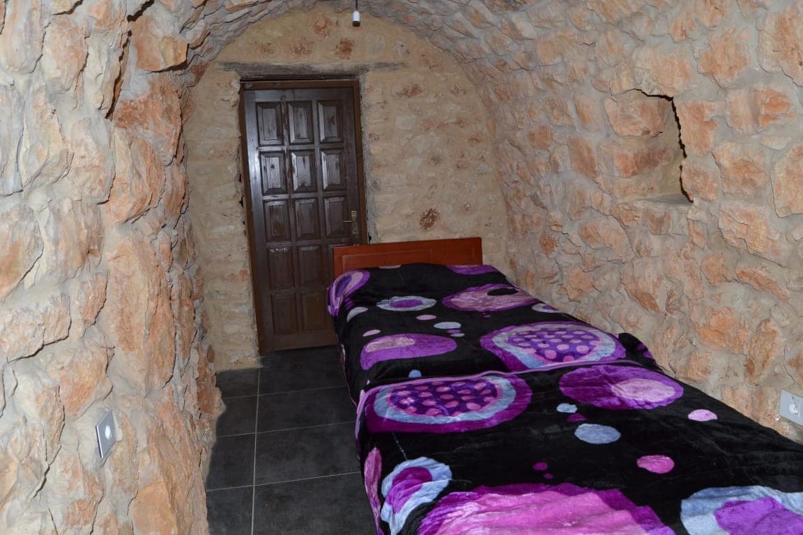 Underground Floor in a Guesthouse – Ain Kfaa, Jbeil