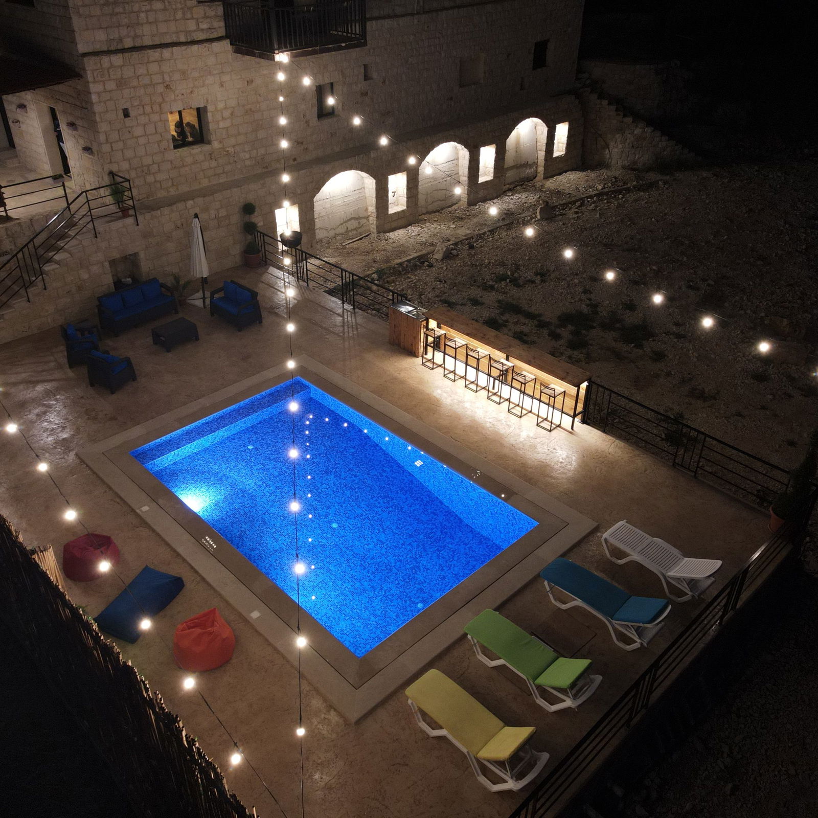 Wooden Chalet with Pool – Chabtine, Batroun