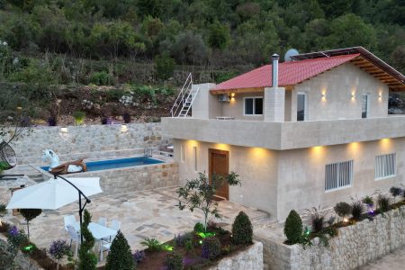 Villa with Private Pool  – Mradiyeh, Nahr Ibrahim