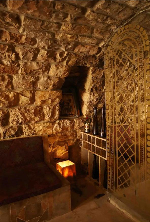 The Cave – Saqi Rechmaya, Jbeil